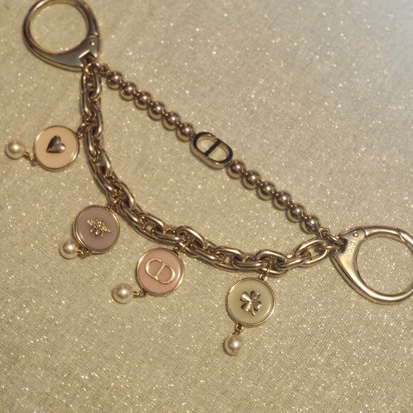 D-LUCK BAG CHARM - Picture 1 of 2